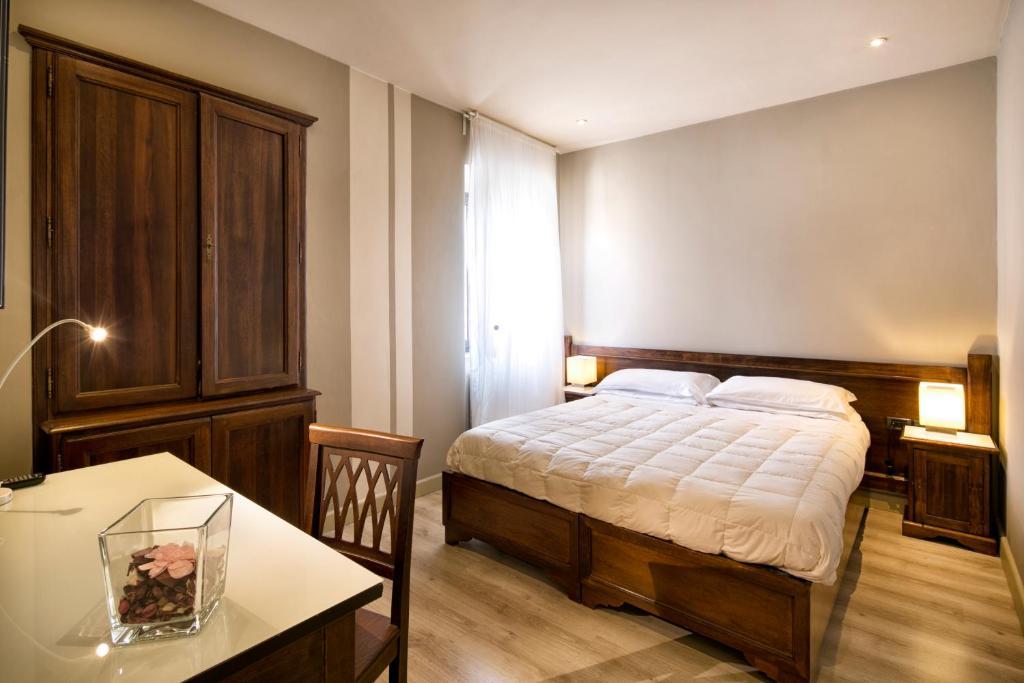 Hotel Degli Affreschi Montefalco Ruang foto
