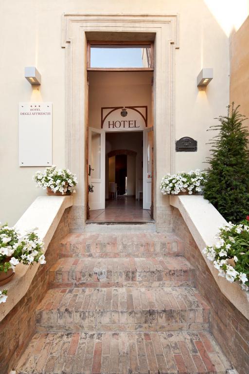 Hotel Degli Affreschi Montefalco Bagian luar foto