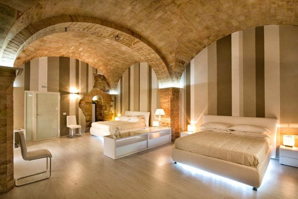 Hotel Degli Affreschi Montefalco Ruang foto
